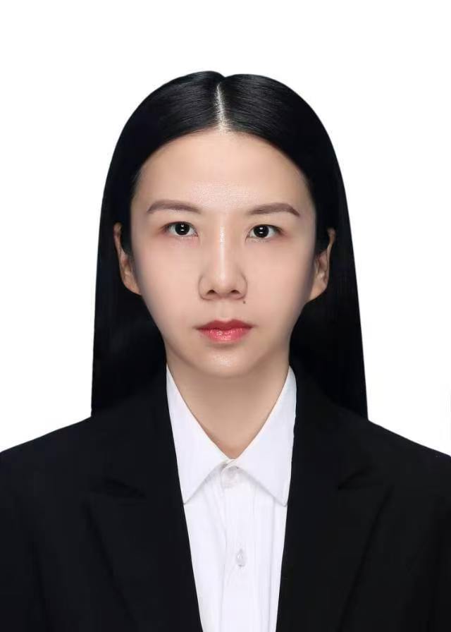 刘影
