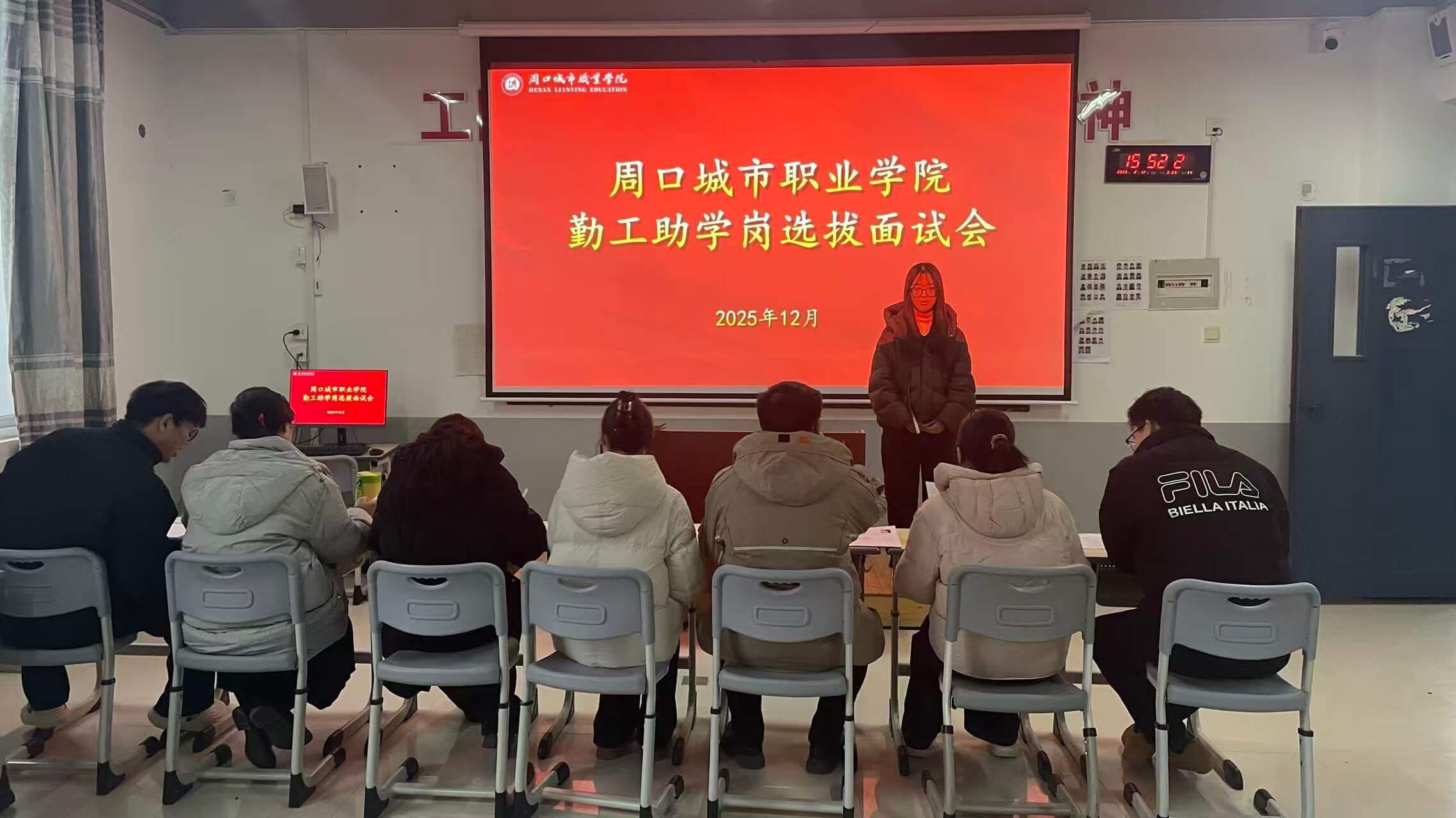 ef8398ccfc450296d3a80de649a52c8a